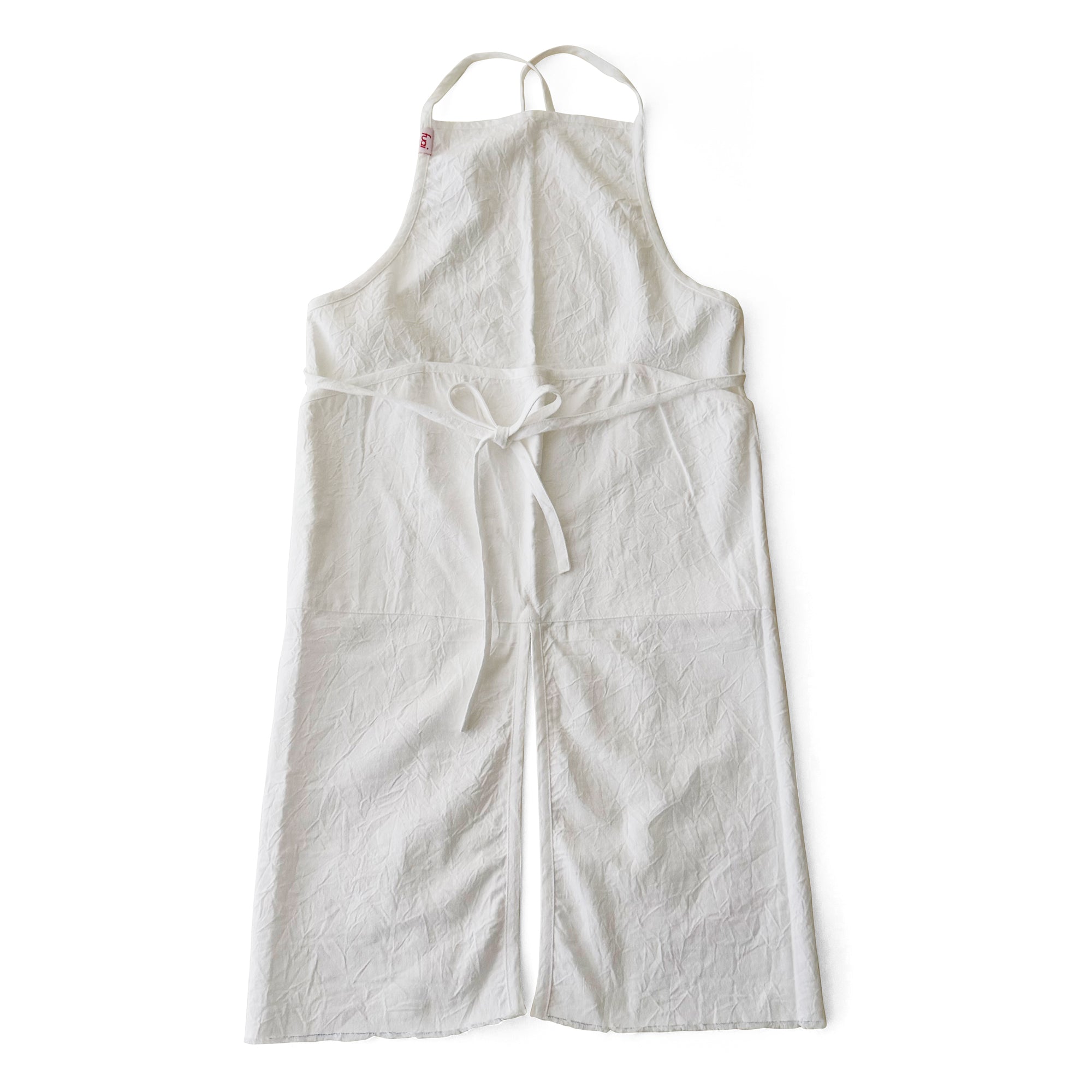 kangaroo apron / white – fuai