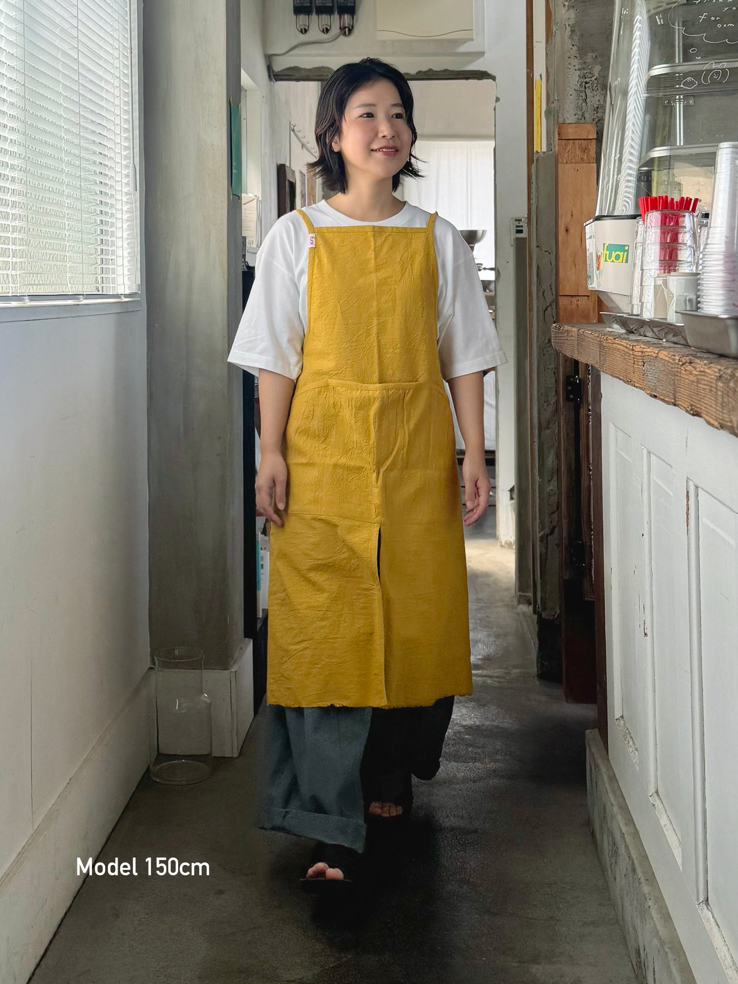 Kangaroo Apron / Khaki