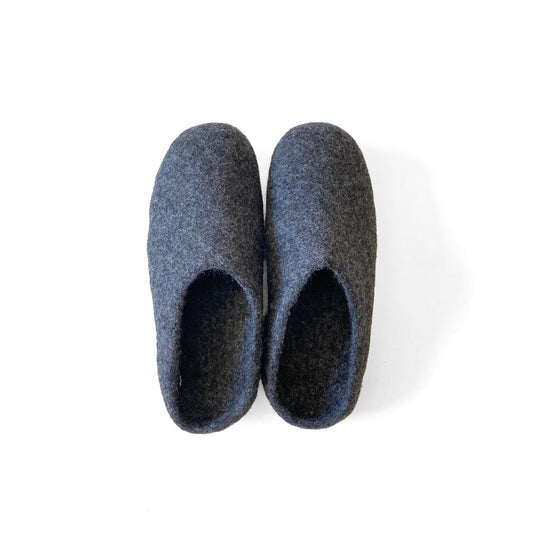 Wool room shoes / charcoal